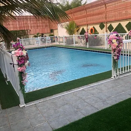 B-Lbait Yanbu Villa Garden Exterior photo